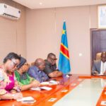 Territoire de Beni : l’honorable Mbusa Kayithula Jean de Dieu a offert un émetteur radio à la population de Eringeti